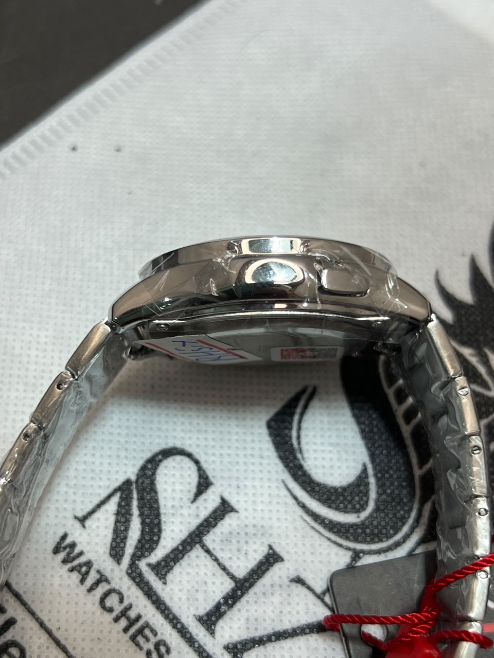 SKMEI 2459 Side Profile showing Crown and Case Shape
