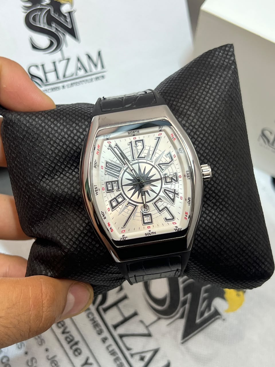Tonneau Compass Navigator - Held in Hand Close Up Dial Detail