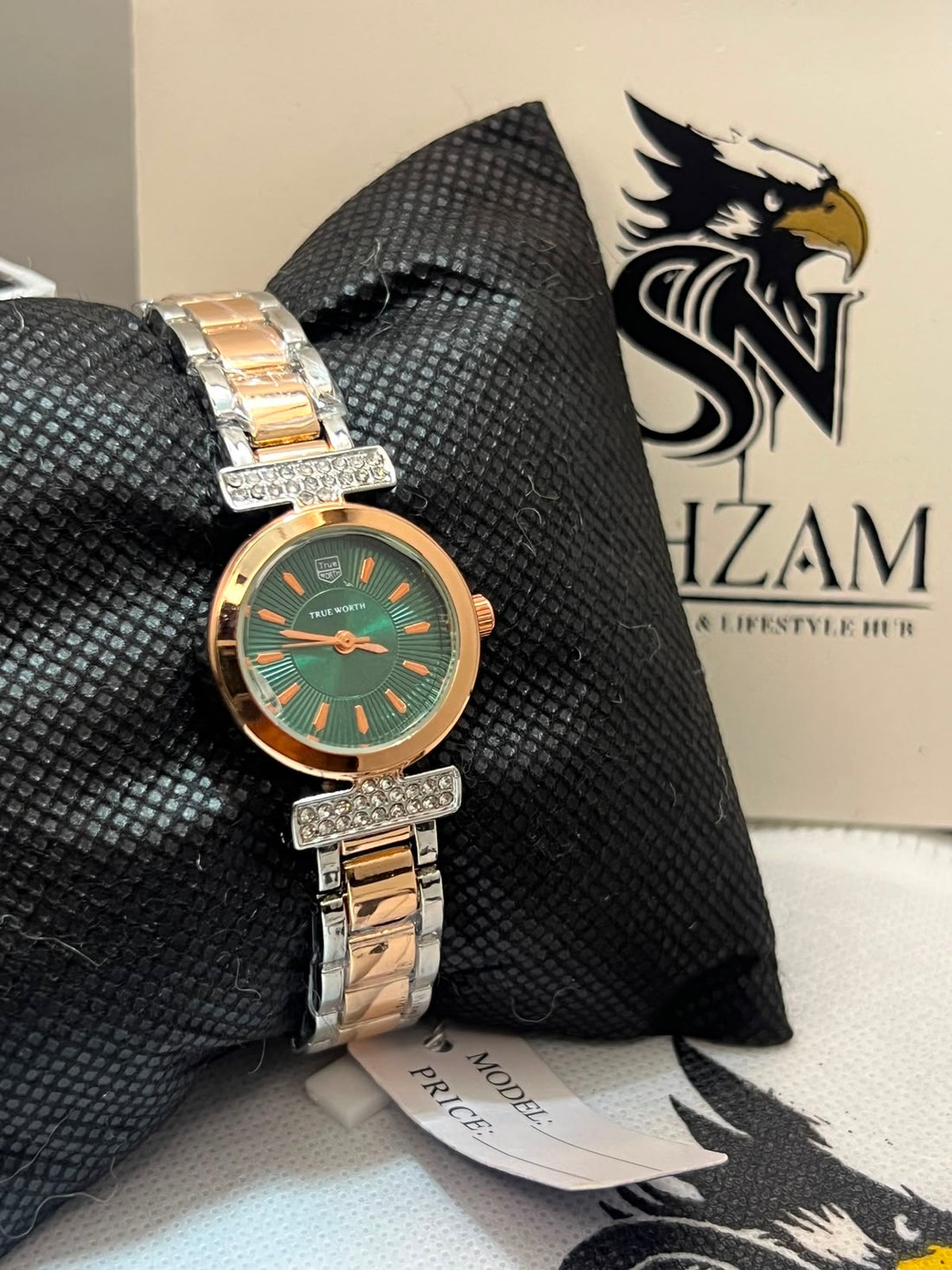 True Worth Ladies Emerald - Front Dial View Rose Gold Case